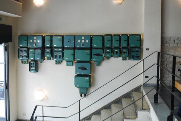 Romantsodetail01, ηλεκτρολογικοί πίνακες Ρομάντσο Romantsodetail01, ηλεκτρολογικοί πίνακες Ρομάντσο