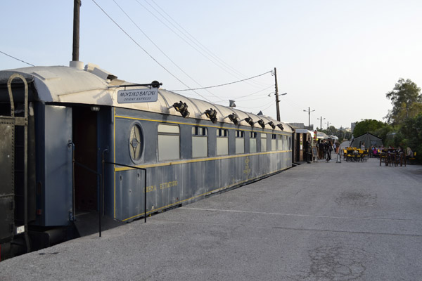 rouf orient express, τρένο στο Ρουφ μουσική σκηνή rouf orient express, τρένο στο Ρουφ μουσική σκηνή