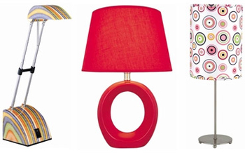 Πορτατίφ κομοδίνου σε παιδικό δωμάτιο Πορτατίφ κομοδίνου σε παιδικό δωμάτιο