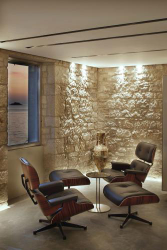 καρεκλες Eames, Eames Lounge Chair