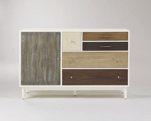 συρταριέρα κρεβατοκάμαρας